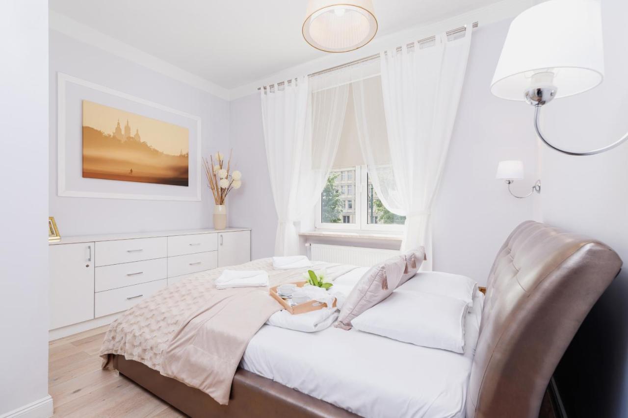 Modern Apartment Lubicz Krakow By Noclegi Renters מראה חיצוני תמונה