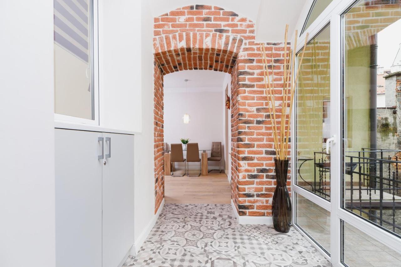 Modern Apartment Lubicz Krakow By Noclegi Renters מראה חיצוני תמונה